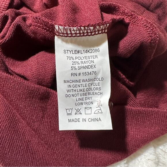 Brea Canyon Size L Rosa Claret Keyhole Turtleneck Blouse cropped business casual - Picture 13 of 15